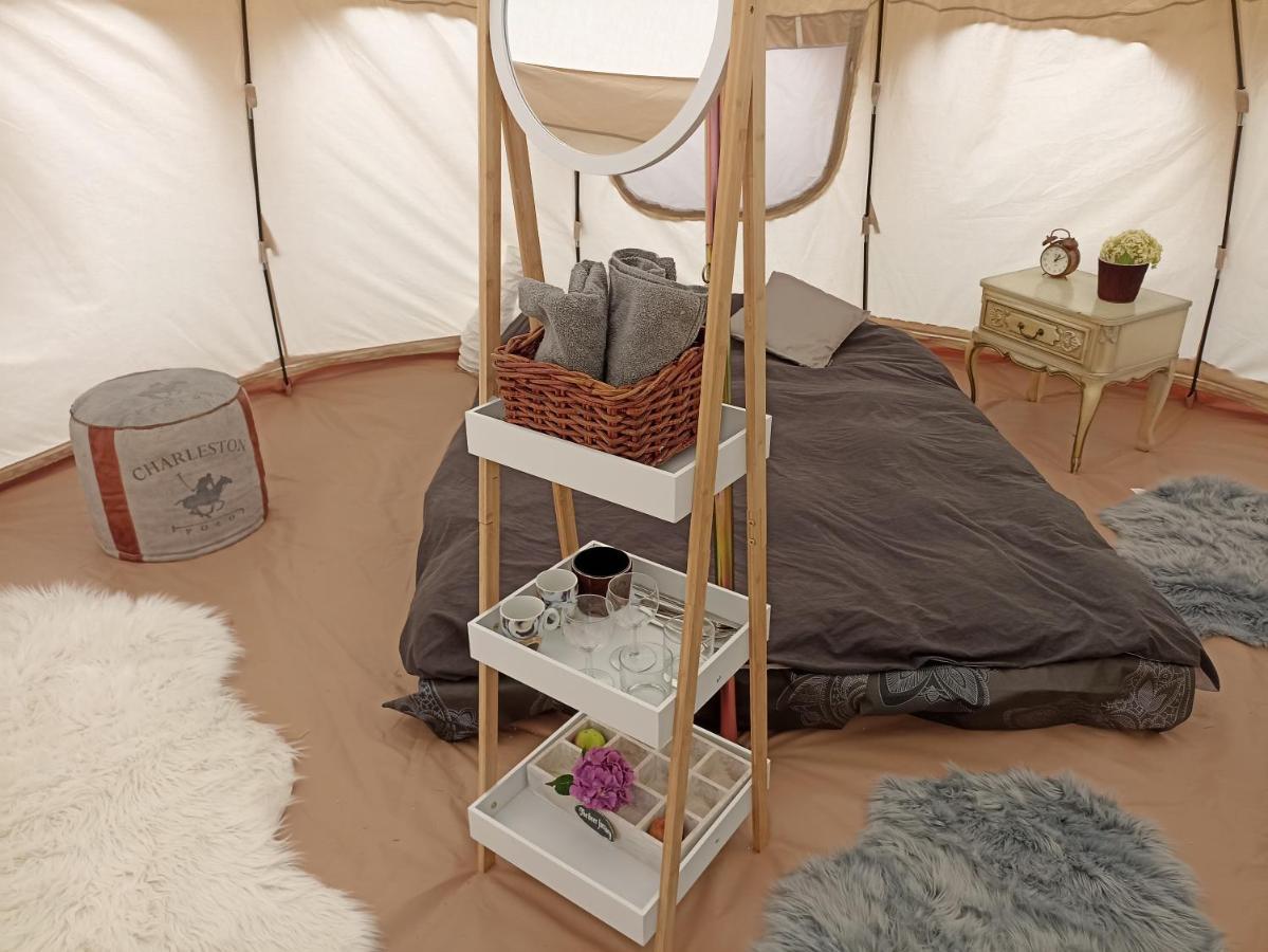 Natuur-Like Glamping In Bosland NeerNeerpelt Extérieur photo