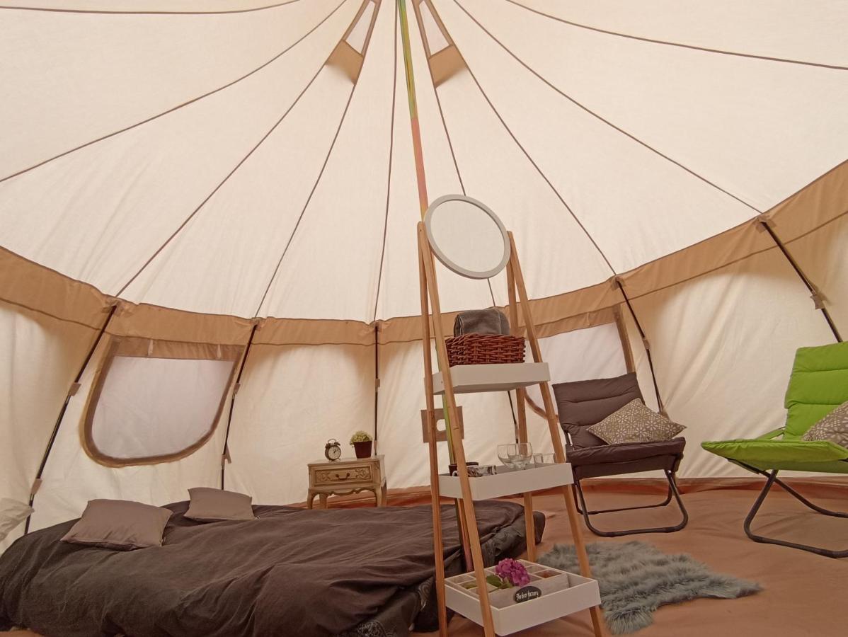 Natuur-Like Glamping In Bosland NeerNeerpelt Extérieur photo