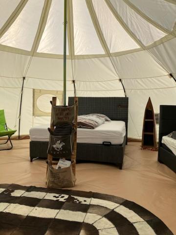 Natuur-Like Glamping In Bosland NeerNeerpelt Extérieur photo